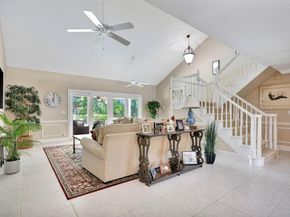 11 Berwick Road NE, Palm Beach Gardens FL 33418