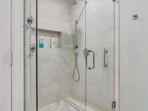11 Berwick Road NE, Palm Beach Gardens FL 33418