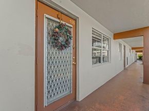 7300 NW 5th Ct 105, Margate FL 33063