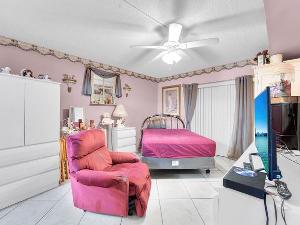 7300 NW 5th Ct 105, Margate FL 33063