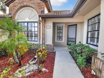 7186 Sweetbay Court