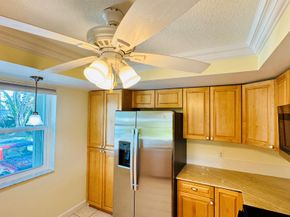7030 Half Moon Circle 121, Hypoluxo FL 33462