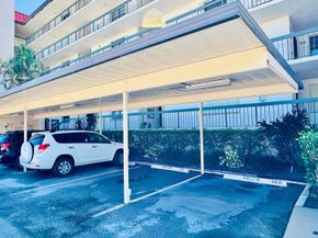 7030 Half Moon Circle 121, Hypoluxo FL 33462