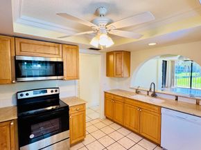 7030 Half Moon Circle 121, Hypoluxo FL 33462