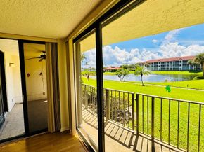 7030 Half Moon Circle 121, Hypoluxo FL 33462