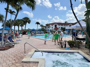 7030 Half Moon Circle 121, Hypoluxo FL 33462