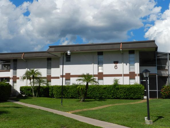 6 Greenway Village N 202, Royal Palm Beach FL 33411