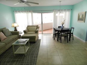 6 Greenway Village N 202, Royal Palm Beach FL 33411
