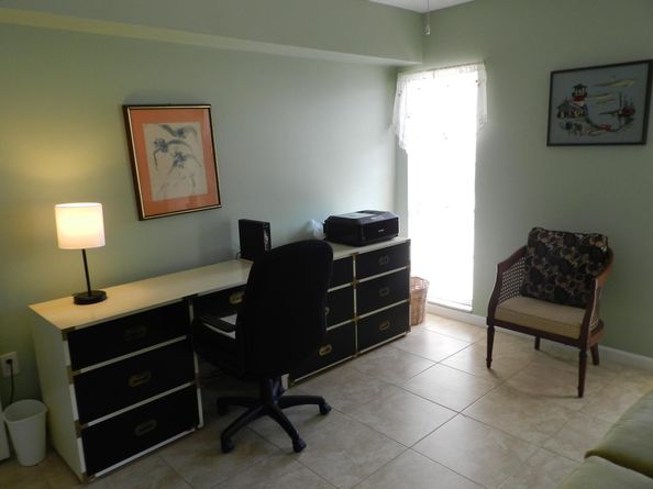 6 Greenway Village N 202, Royal Palm Beach FL 33411