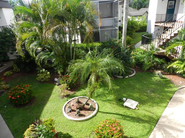 6 Greenway Village N 202, Royal Palm Beach FL 33411