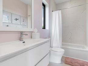 6352 NW 65th Way, Parkland FL 33067
