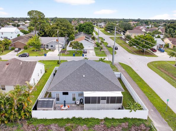 6354 Barbara Street, Jupiter FL 33458