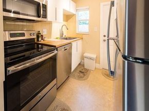 1115 NE 15th Ave, Fort Lauderdale FL 33304