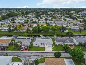 735 NW 73rd Ter, Margate FL 33063