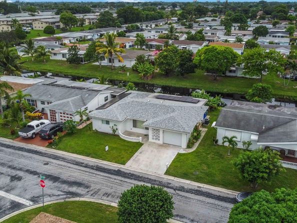 735 NW 73rd Ter, Margate FL 33063