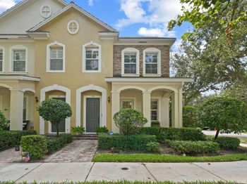 102 Lismore Lane