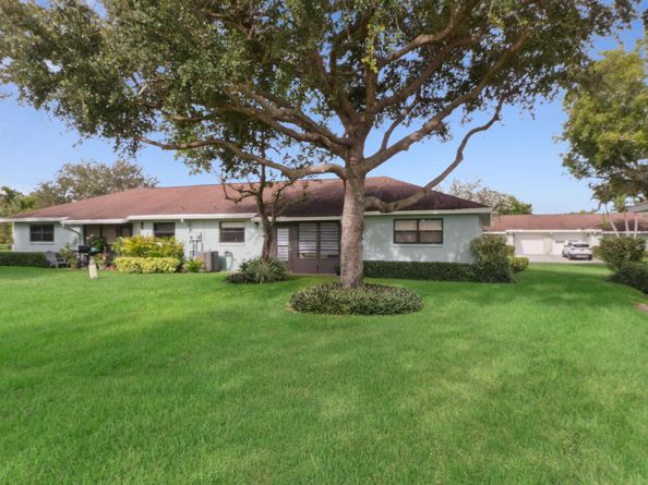 9750 Tabebuia Tree Drive A, Boynton Beach FL 33436