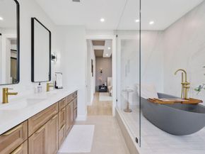 200 NE 2nd Avenue 411, Delray Beach FL 33444
