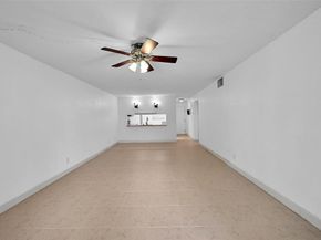 7173 Orange Dr 215B, Davie FL 33314