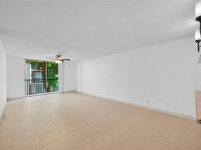 7173 Orange Dr 215B, Davie FL 33314