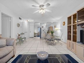 6261 NE 19th Avenue 1210, Fort Lauderdale FL 33308