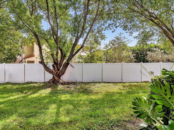 6712 Cypress Walk Ter 6712, Tamarac FL 33321