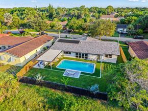 7609 NW 40th St, Coral Springs FL 33065