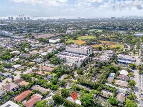 1019 NE 11th St, Fort Lauderdale FL 33304
