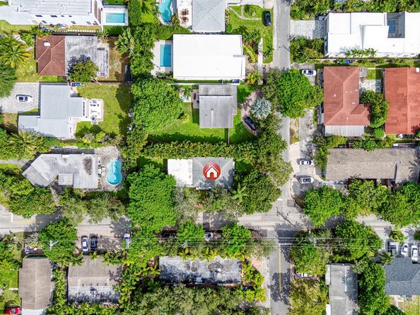 1019 NE 11th St, Fort Lauderdale FL 33304