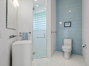 4722 Bocaire Boulevard, Boca Raton FL 33487