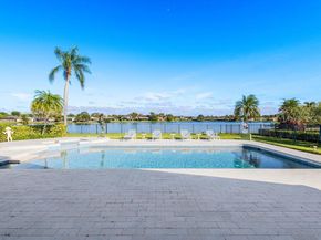 4722 Bocaire Boulevard, Boca Raton FL 33487
