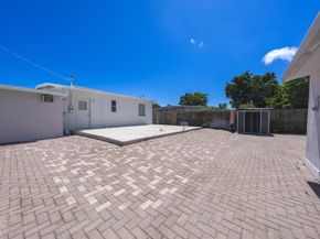 5337 NE 17th Avenue, Pompano Beach FL 33064