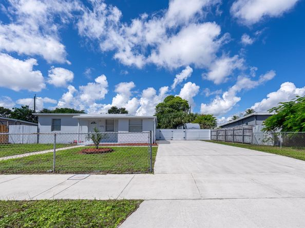 5337 NE 17th Avenue, Pompano Beach FL 33064