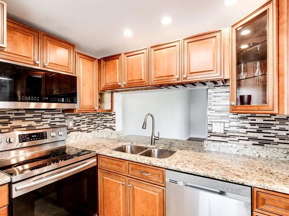 9080 Lime Bay Blvd 109, Tamarac FL 33321