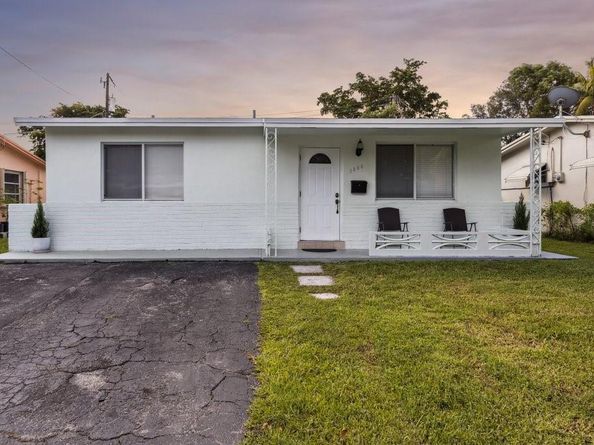 6888 NW 30th St, Sunrise FL 33313