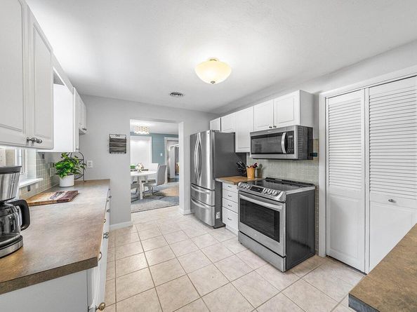 640 Potter Road, Boynton Beach FL 33435