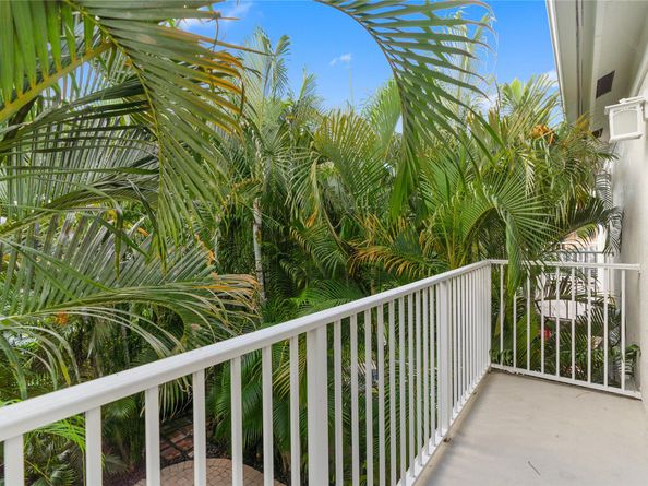 2652 NE 30th Pl 2652, Fort Lauderdale FL 33306