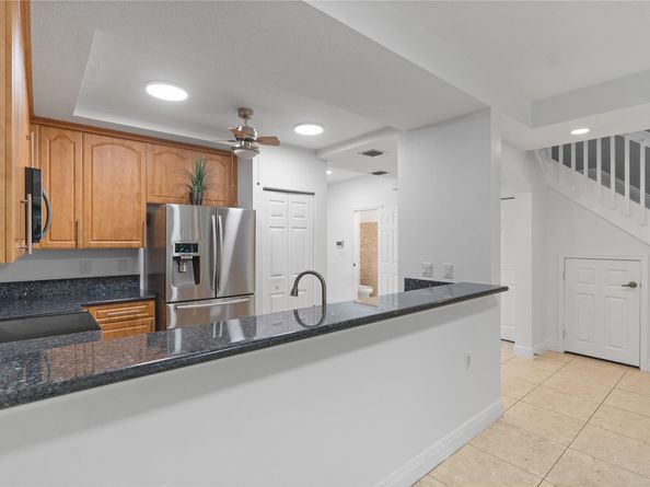 2652 NE 30th Pl 2652, Fort Lauderdale FL 33306
