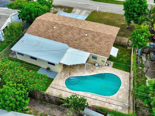 2841 NE 8th Terrace, Pompano Beach FL 33064