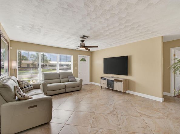 2841 NE 8th Terrace, Pompano Beach FL 33064