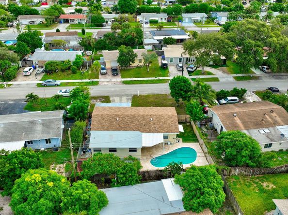 2841 NE 8th Terrace, Pompano Beach FL 33064