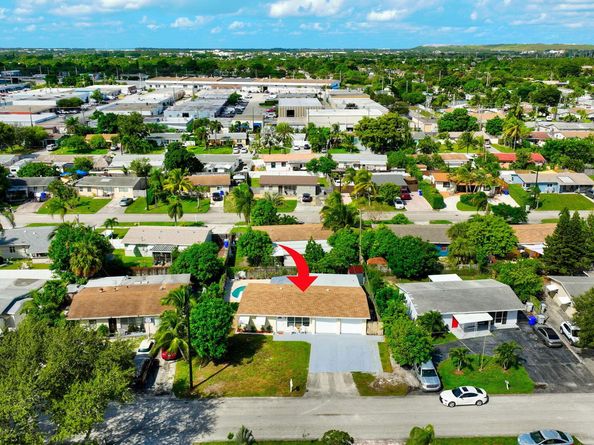 2841 NE 8th Terrace, Pompano Beach FL 33064