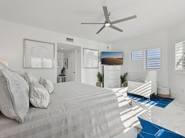 2640 Lake Shore Drive 507, Riviera Beach FL 33404