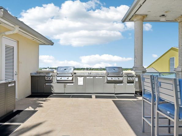 2640 Lake Shore Drive 507, Riviera Beach FL 33404