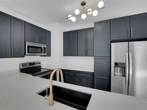 1213 NW 27th Ave, Pompano Beach FL 33069