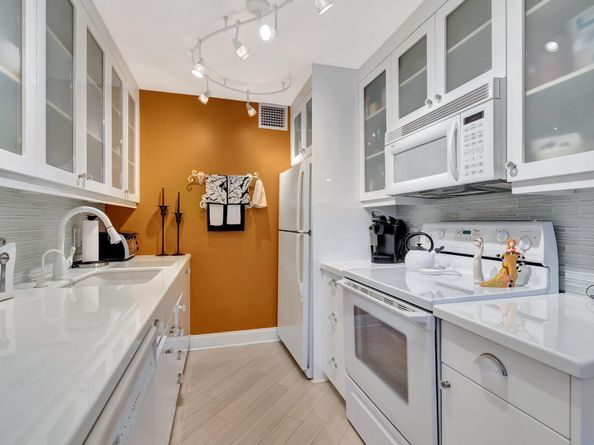 2026 Cornwall B, Boca Raton FL 33434