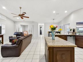 1210 Fairfax Ct, Weston FL 33326