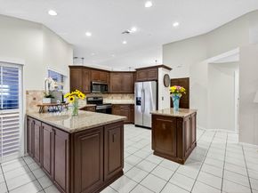 1210 Fairfax Ct, Weston FL 33326