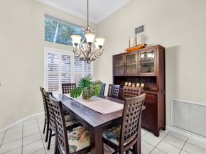 1210 Fairfax Ct, Weston FL 33326