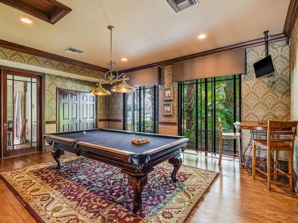 2808 Amalei Drive 202, Palm Beach Gardens FL 33410